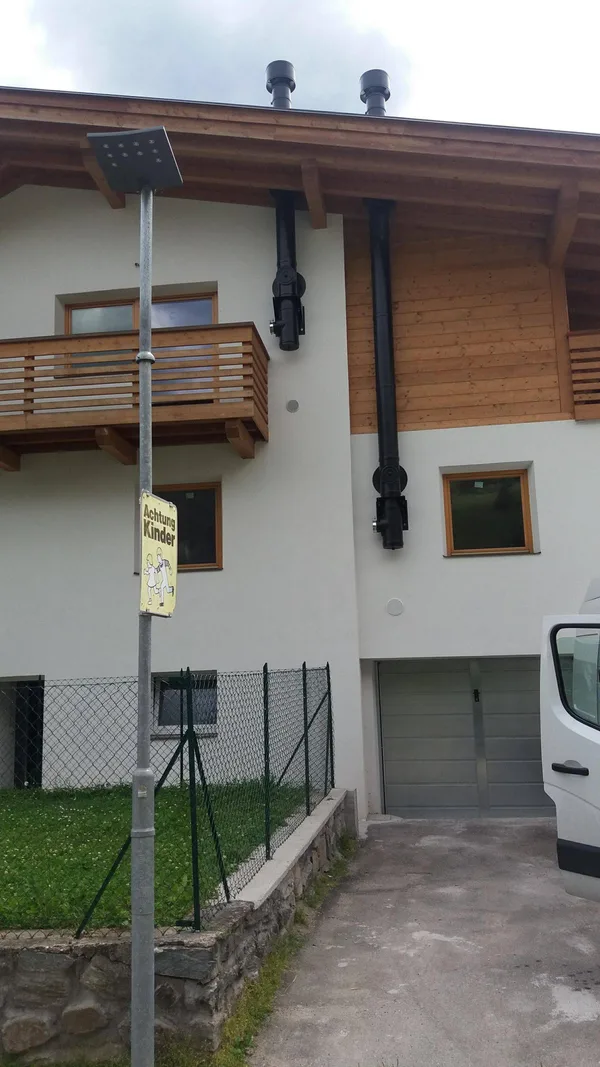 Canna fumaria su misura realizzato da Biocalortech - lavoro 10